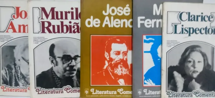 Livros Coleção Literatura Comentada 20 Vol - Abril Educação