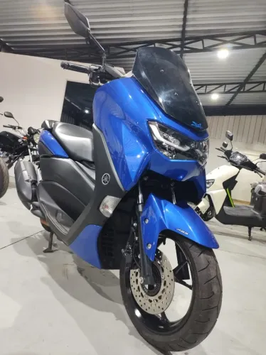 Yamaha NMAX 160 ABS 2024 Em excelente estado e baixo km!