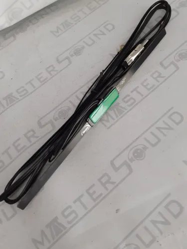 Antena interna automotiva.  Nova.