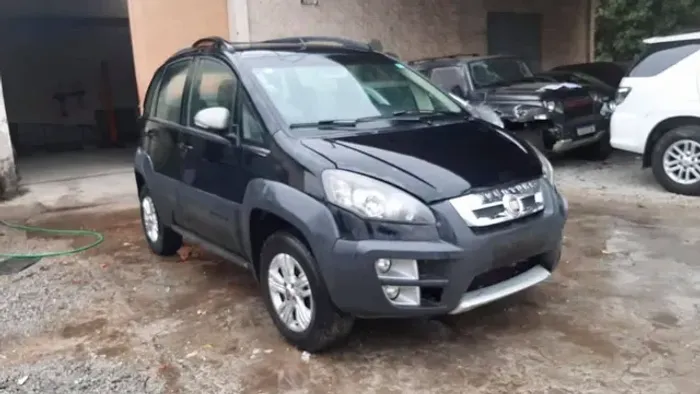 Idea Adventure 1.8 2012 Capo Porta Farol Lanterna Airbag Retrovisor Motor Sucata