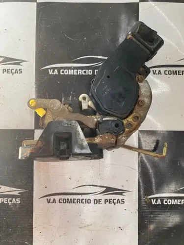 Fechadura elétrica da tracker traseira esquerda 2001