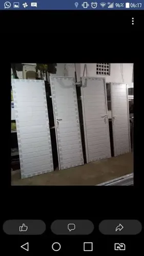Portas pra banheiro