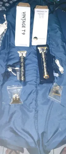 Máquina De Acabamento Profissional Cabelo Barbeiro Dourado - Unidade