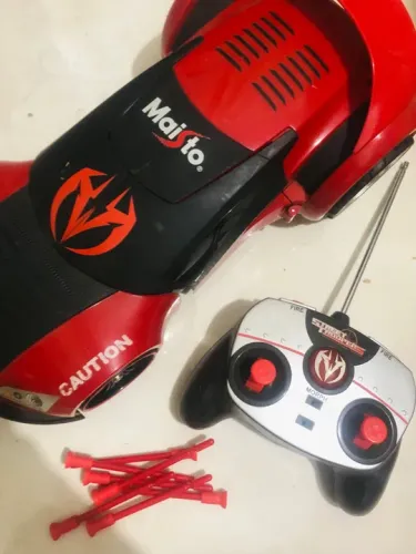 Carro de Controle Remoto Marto - Vermelho