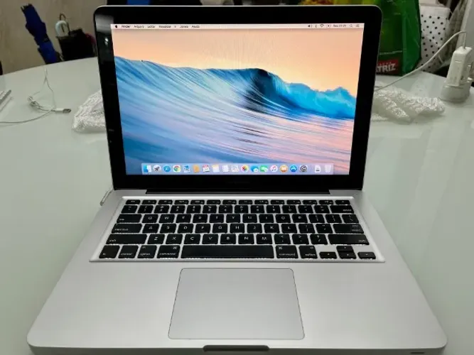 MacBook Pro (13 polegadas, Meados de 2012) 