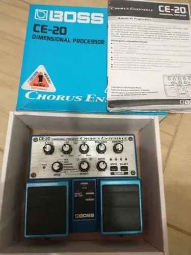 Vendo ou troco Boss CE-20