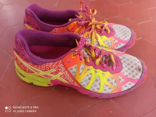 Tênis Asics Gel Noosa TRI 9 Tam - 38