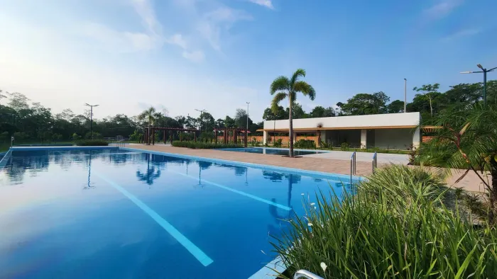 Lote em condomínio, aceita financiamento. Vivendas das Marinas- Ponta Negra, Manaus/AM