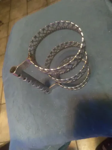 Porta copo em aço inox trabalhado