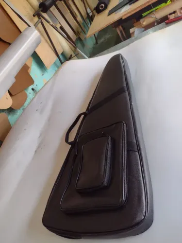 Case para guitarra -  Preto - Novo -  PVC IMPERMEÁVEL 