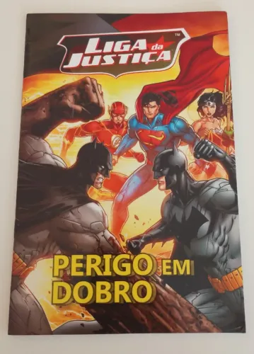 HQ - Liga da Justiça - Perigo em Dobro