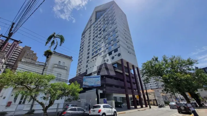 Sala comercial com copa e 1 lavabo no bairro Centro.