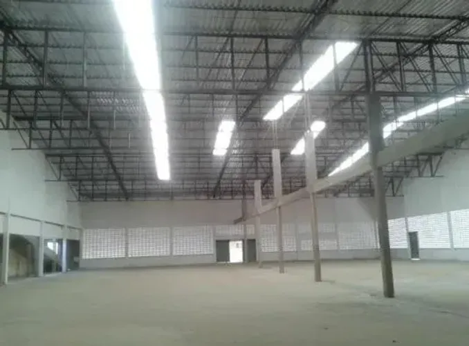 Galpão comercial à venda, Parangaba, Fortaleza.