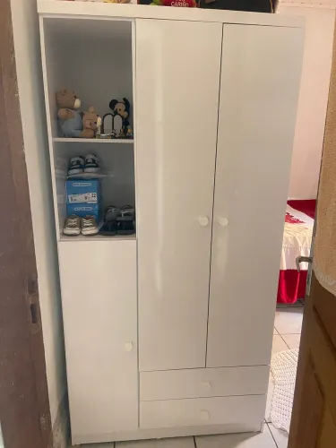 Guarda roupa infantil