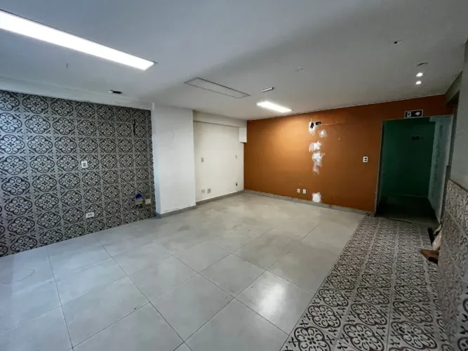 Loja, 100 m² - venda por R$ 1.200.000,00 ou aluguel por R$ 4.684,69/mês - São Mateus - Jui