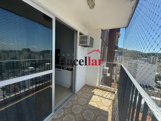 Apartamento : Padrão / Residencial / Vila Isabel
