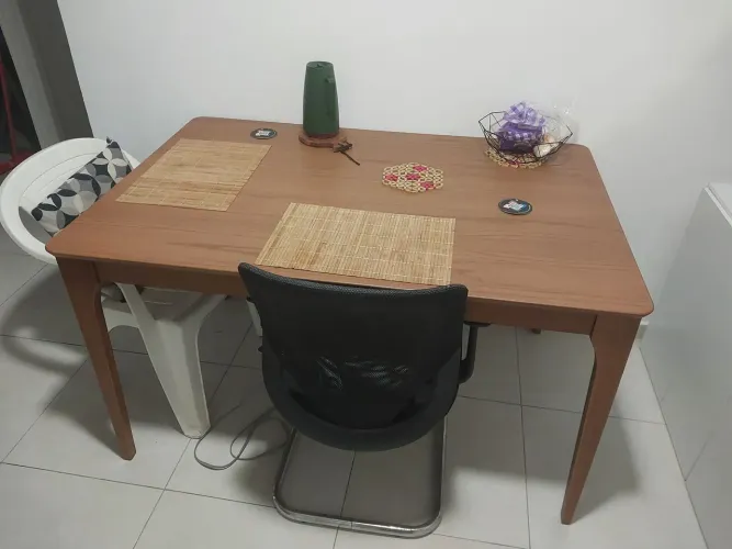 Mesa de Jantar em Madeira