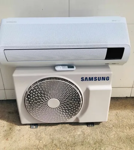 AR-CONDICIONADO 12000 MIL BTUS SAMSUNG DIGITAL INVERTER WINDFREE.