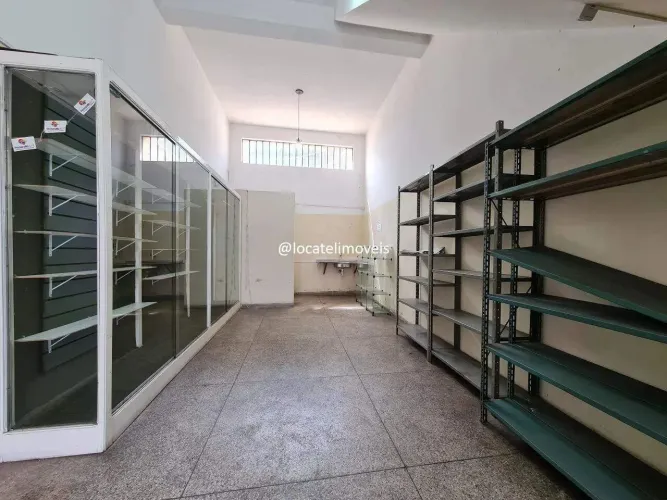 Loja para locação no bairro Milionários
