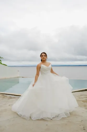 VESTIDO DE NOIVA DE LUXO