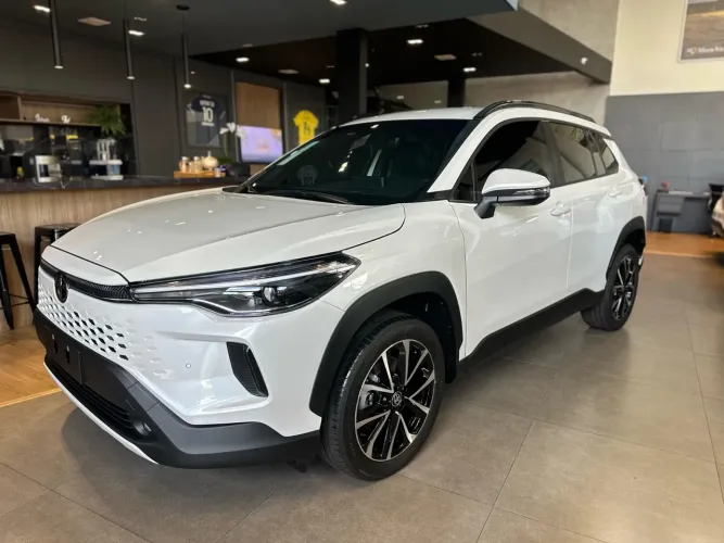 TOYOTA COROLLA CROSS XRE 2.0 | 0km