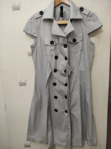 Barretos vestido algodão cinza transpassado 