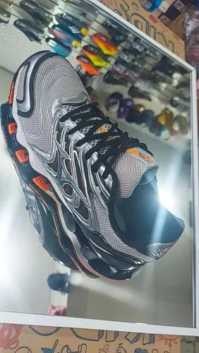 Tênis Mizuno Wave Prophecy 10