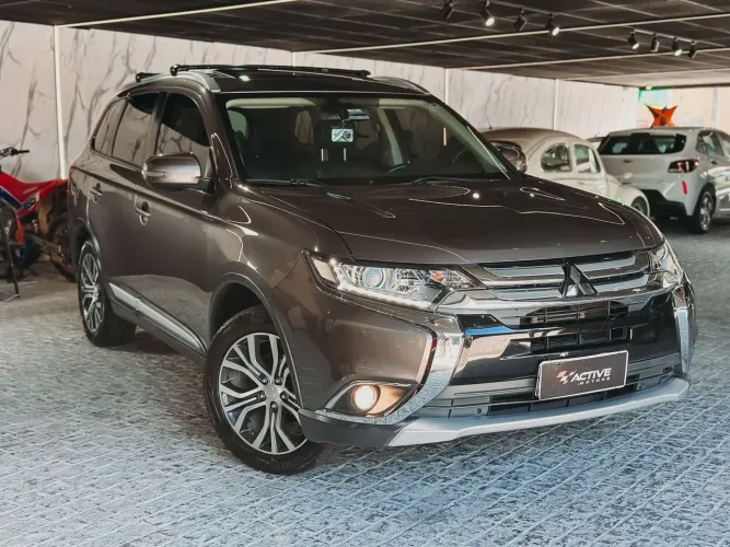 Mitsubishi Outlander 2.0 16V 160cv Aut. 2018