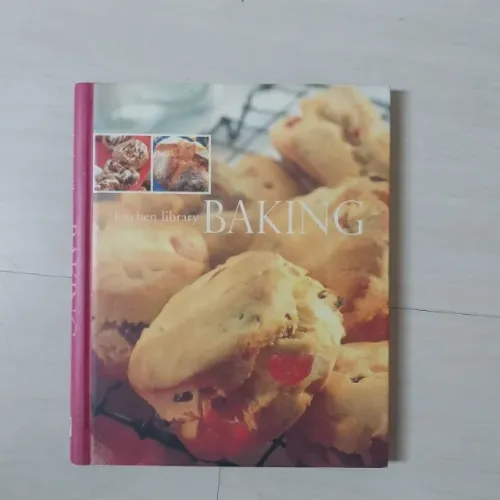 Livro Kitchen library BAKING
