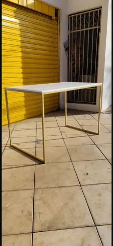 Mesa para loja/Decoração