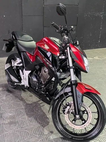 Honda CB Twister 300F CBS 2025