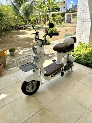 bike elétrica vintage + capacete | two dogs nova - velocid 30km/h