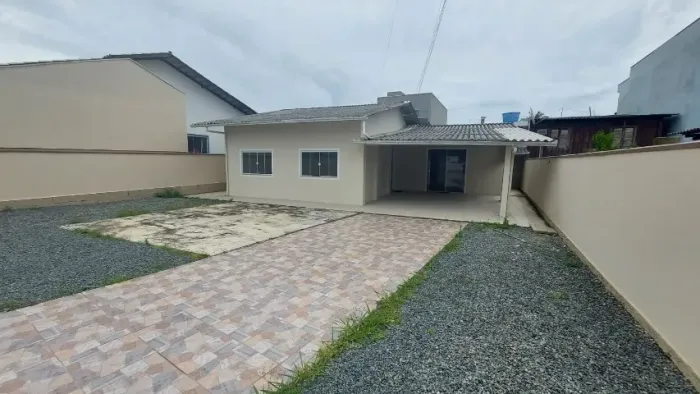 Casa em Penha-SC - 1,5km do Mar - 2 quartos + 1 suíte