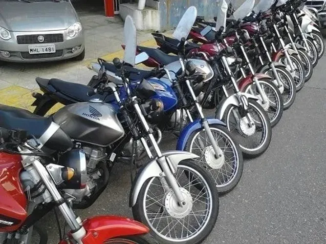 Motos A partir 4.480, E Carros A partir 7.890, (leia o Anúncio Parcelo Direto) Global