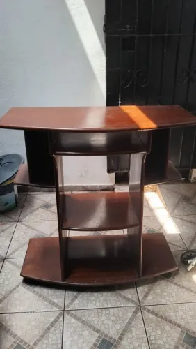 Rack de Madeira Maciça Retrô - Ótimo Estado