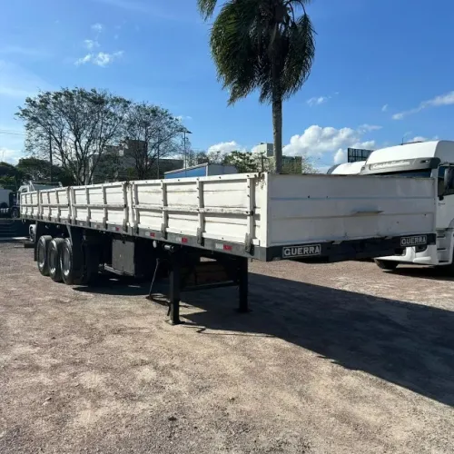 Carreta Semi-reboque Carga Seca Guerra 2000 3 Eixos C/pneus
