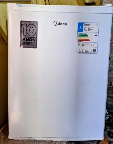 Frigobar 67L Midea Novo!