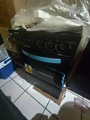 Fogão Esmaltec 4 bocas , nunca usado !