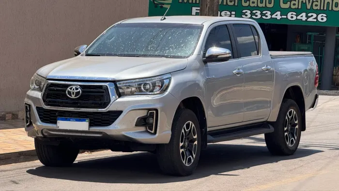 Toyota Hilux CD SRX 4X4 2.8 TDI 16V Diesel Aut. 2017