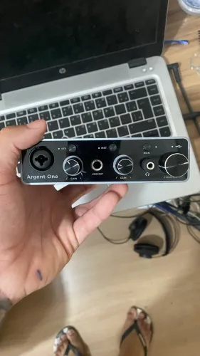 Kit estúdio completo- Interface armer one, Shure sm48, Pré amplificador e Cabo Xlr 