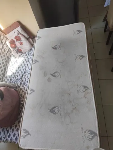 VENDO CAMA BOX DE SOLTEIRO COM COLCHÃO MAGNÉTICO E SISTEMA DE MASSAGEM