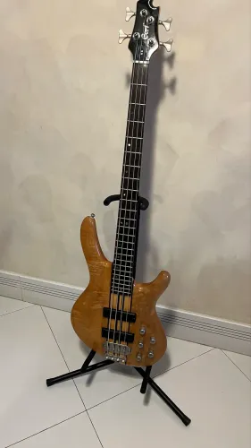Baixo Cort A4 - Made in Korea
