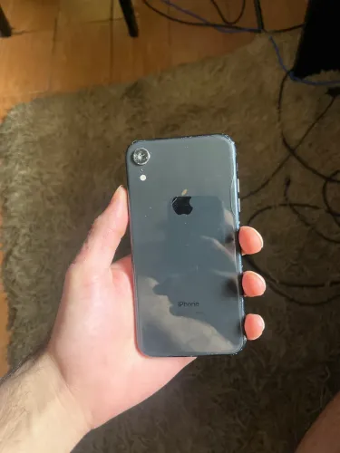 iPhone XR