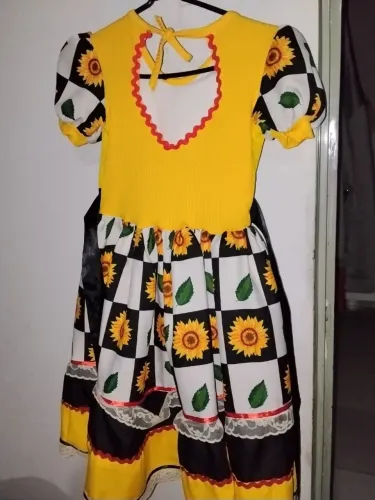 Vestido florido girassol 
