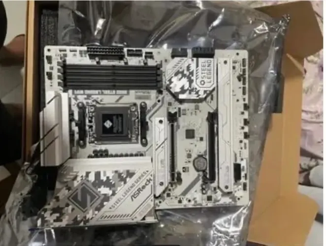 B650 Steel Legend ATX AM5
