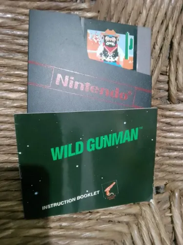 Nintendo Wild Gunman impecável raro (5 Screw)