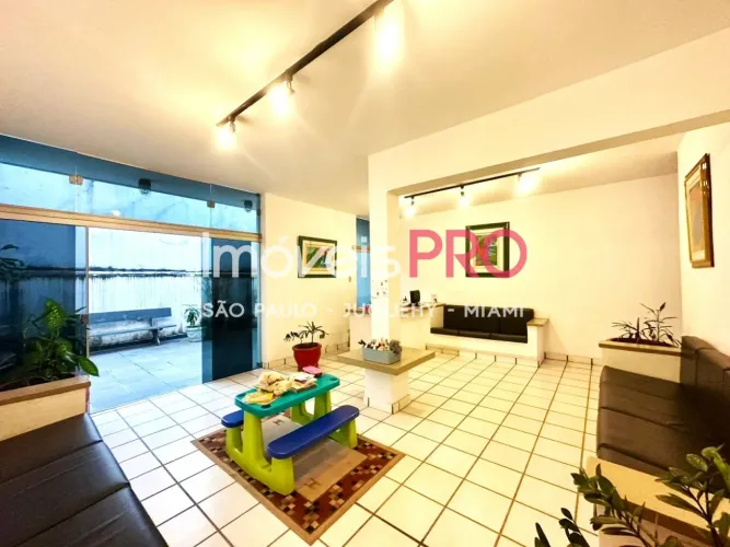 casa comercial com 144m² com 3 salas para venda no Itaim bibi