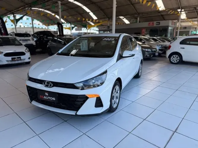 Hyundai HB20S Comfort Plus 1.0 Flex 12V Mec. 2025