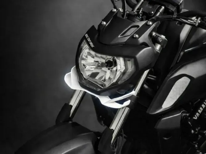 Asa dianteira para MT-07