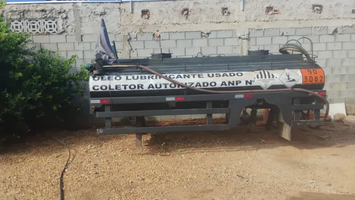 Tanque para coleta de óleo e ou água potável 
